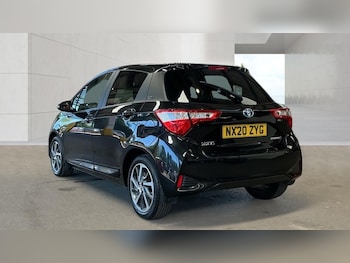 Used Toyota Yaris 2020 for sale - 79238146: Photo