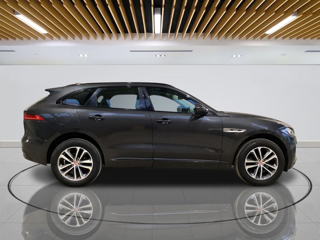 Used Jaguar F-Pace 2018 for sale - 77048891: Photo 6