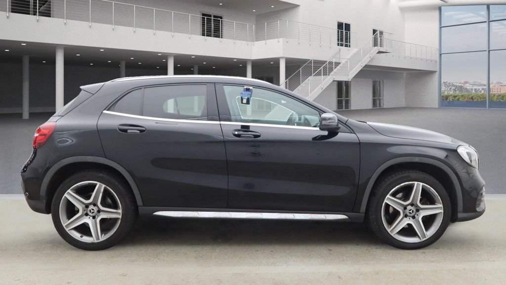 Used Mercedes-Benz GLA 2018 for sale - 76439027: Photo 5