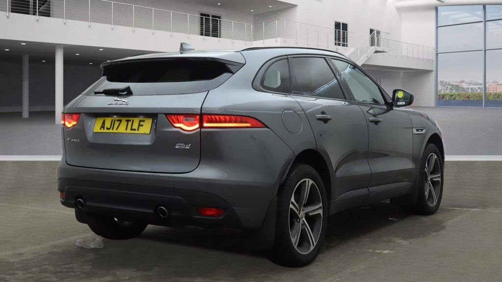 Used Jaguar F-Pace 2017 for sale - 77703734: Photo 10