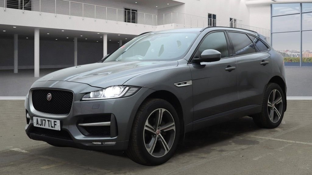 Used Jaguar F-Pace 2017 for sale - 77703734: Photo 8