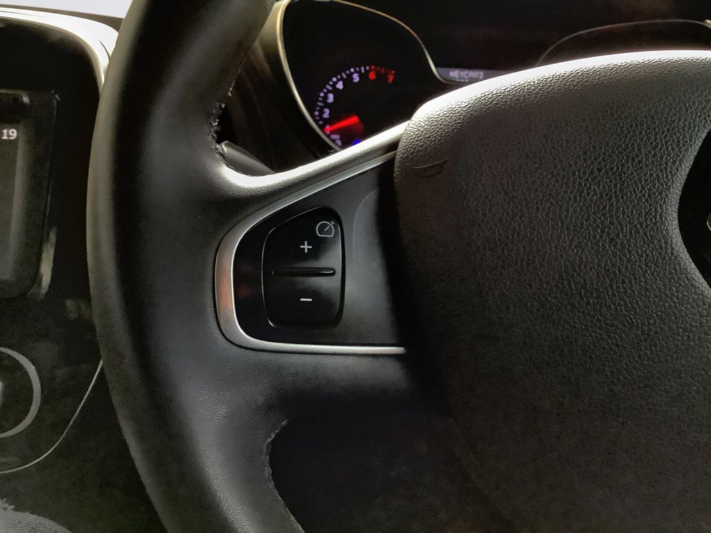 Used Renault Captur 2017 for sale - 78068494: Photo 16