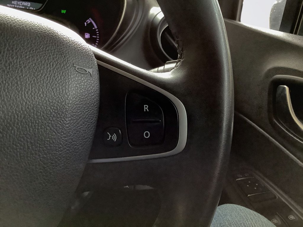 Used Renault Captur 2017 for sale - 78068494: Photo 18