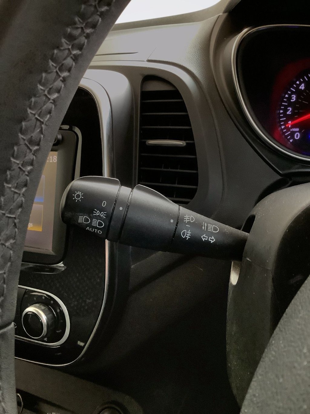 Used Renault Captur 2017 for sale - 78068494: Photo 19