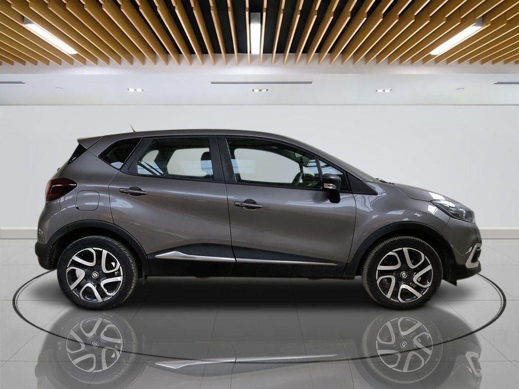Used Renault Captur 2017 for sale - 78068494: Photo 9