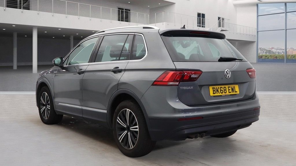 Used Volkswagen Tiguan 2018 for sale - 76367852: Photo 3