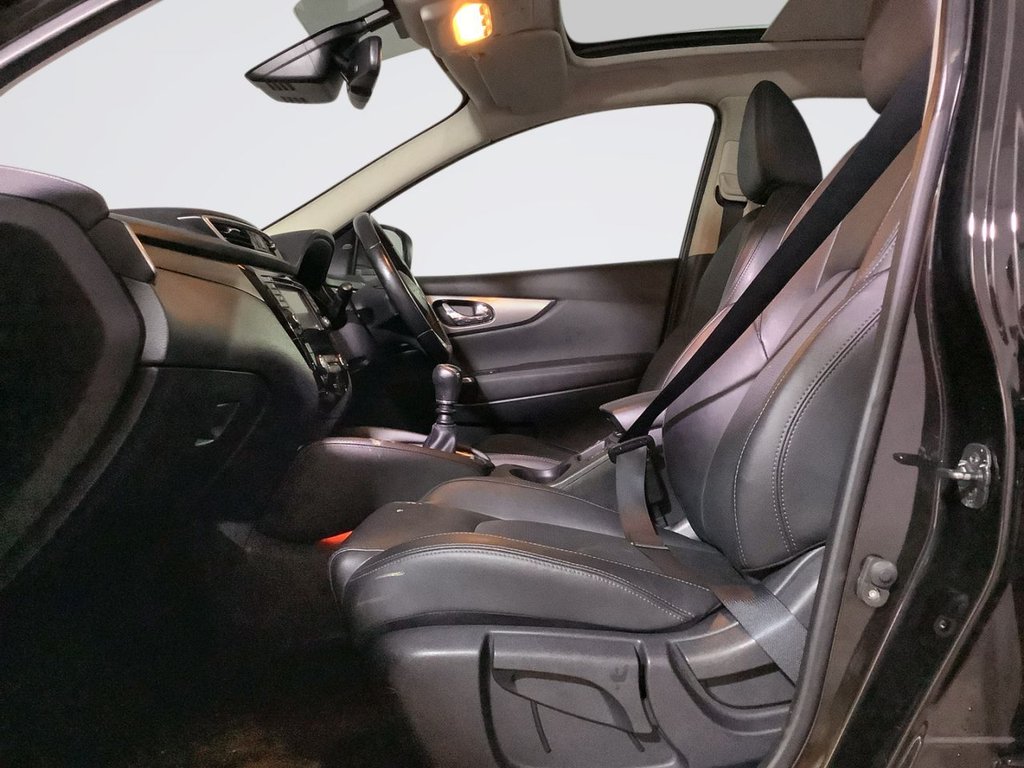 Used Nissan Qashqai 2018 for sale - 76469797: Photo 12