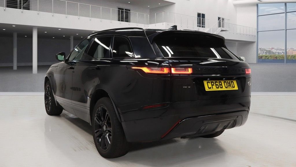 Used Land Rover Range Rover Velar 2019 for sale - 76389854: Photo 3