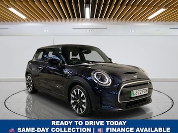 Used MINI Hatch 2023 for sale - 78349959: Photo