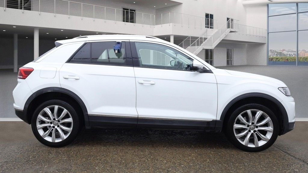 Used Volkswagen T-Roc 2019 for sale - 76482477: Photo 5