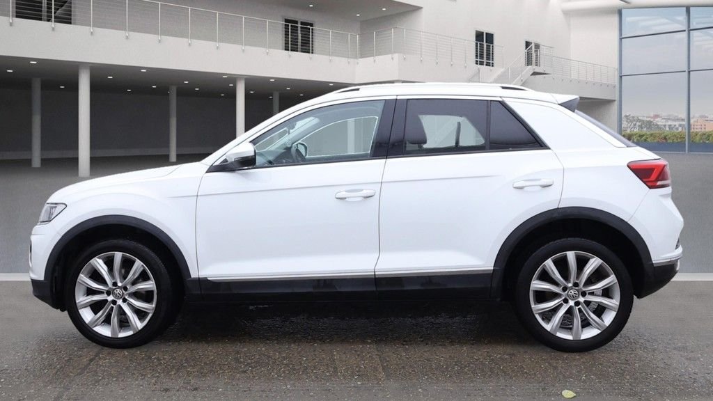 Used Volkswagen T-Roc 2019 for sale - 76482477: Photo 6