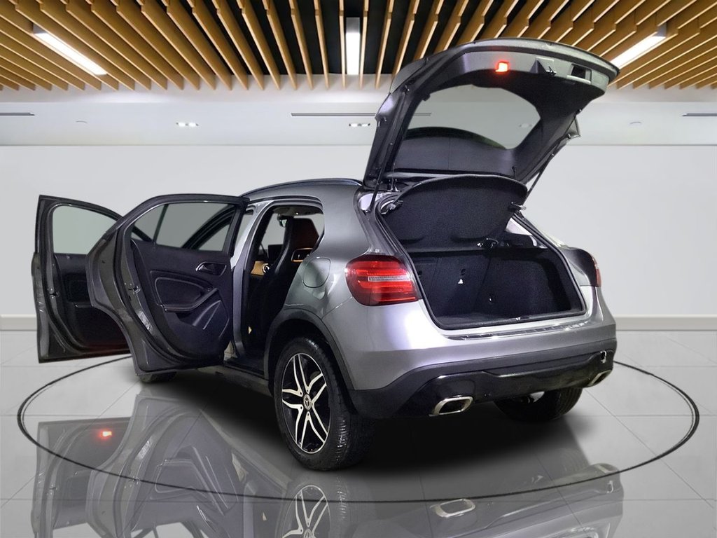 Used Mercedes-Benz GLA 2019 for sale - 76840845: Photo 6