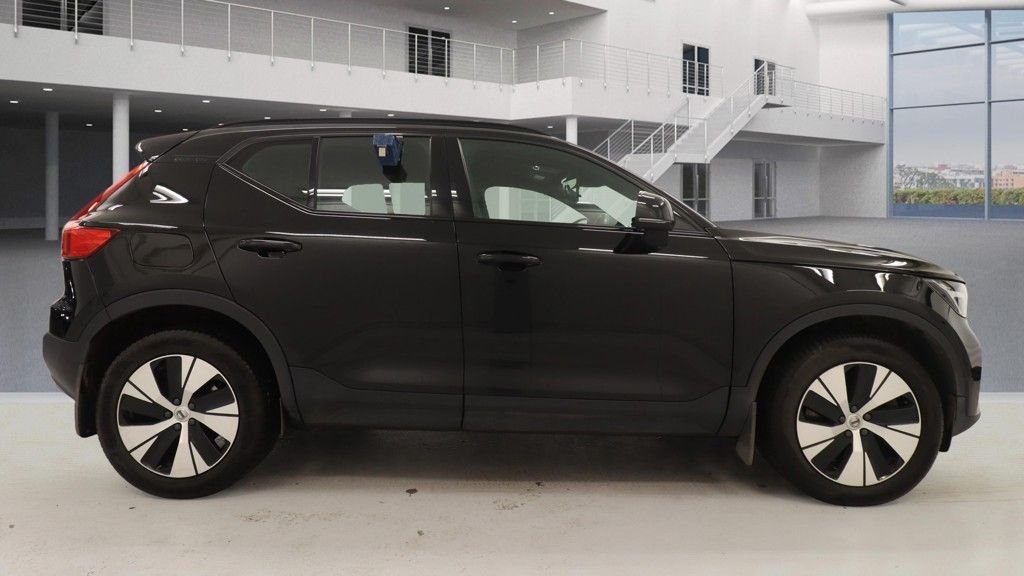 Used Volvo XC40 2022 for sale - 77384354: Photo 8
