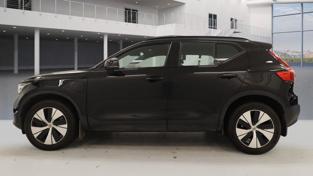 Used Volvo XC40 2022 for sale - 77384354: Photo 9