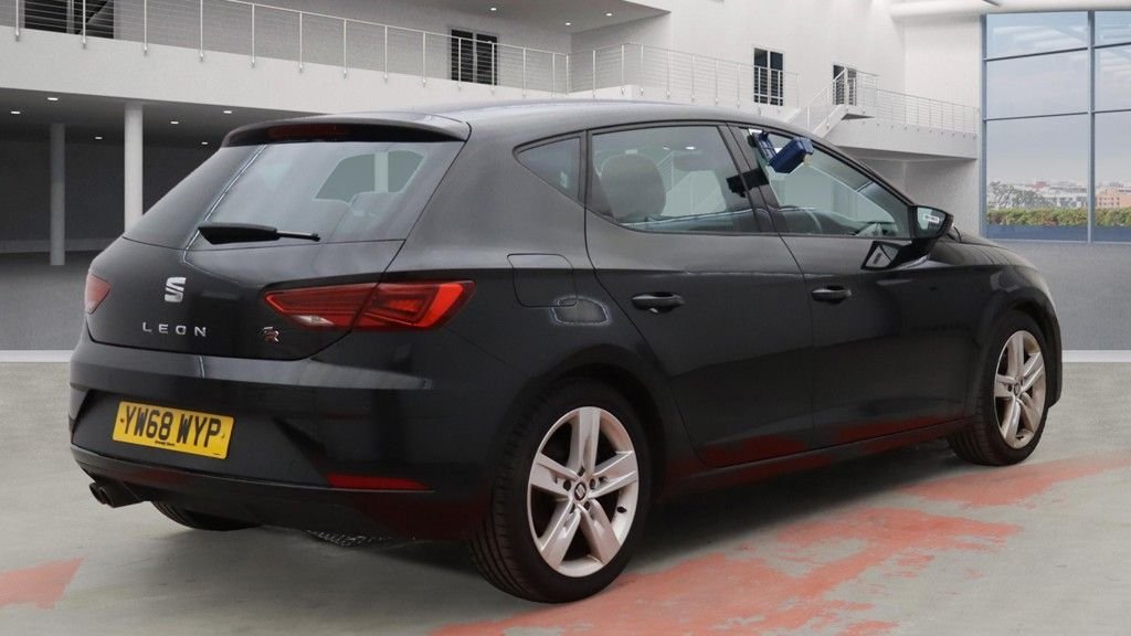 Used SEAT Leon 2019 for sale - 76202617: Photo 4