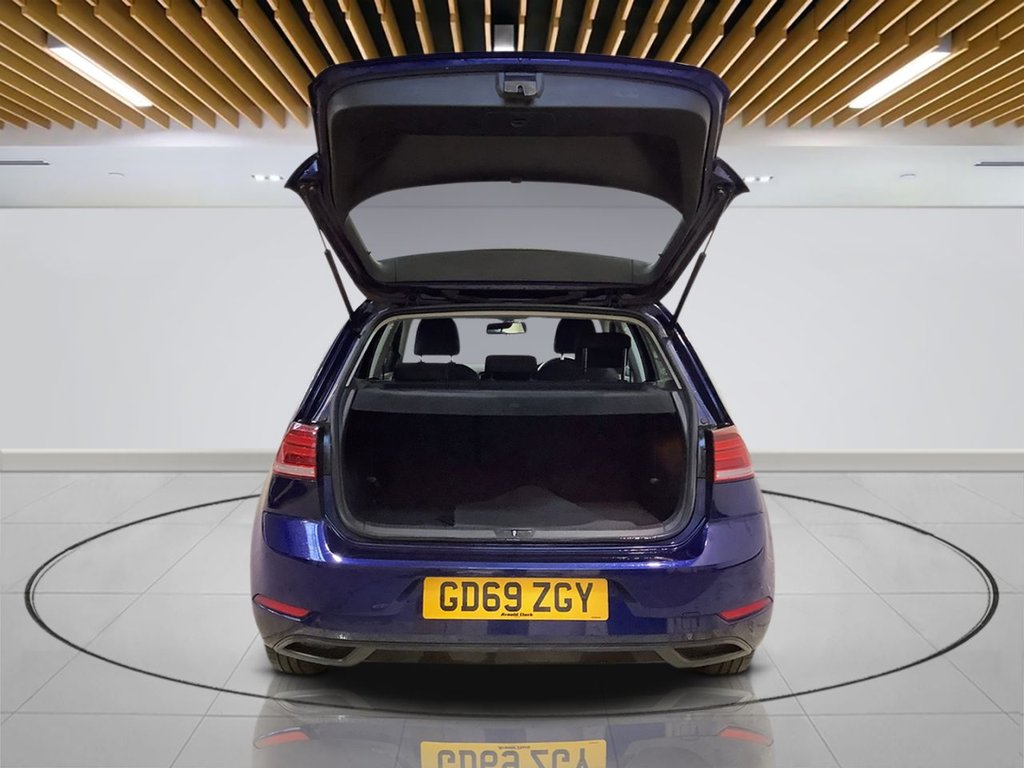 Used Volkswagen Golf 2020 for sale - 77995261: Photo 10