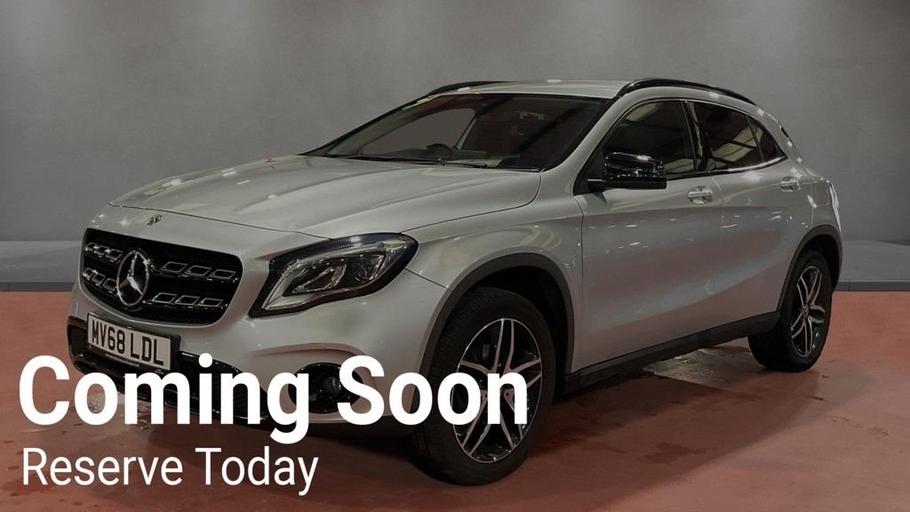 Used Mercedes-Benz GLA 2019 for sale - 77919643: Photo 2