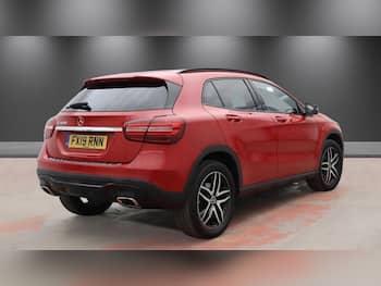 Used Mercedes-Benz GLA 2019 for sale - 79587581: Photo