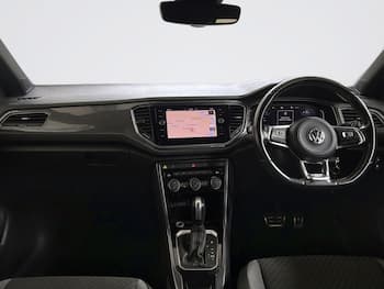 Used Volkswagen T-Roc 2019 for sale - 79835752: Photo