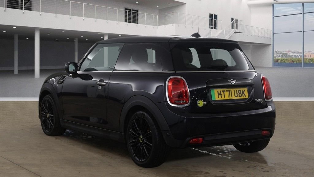 Used MINI Hatch 2022 for sale - 77437277: Photo 9