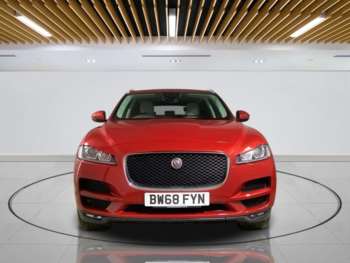 Used Jaguar F-Pace 2019 for sale - 74893701: Photo