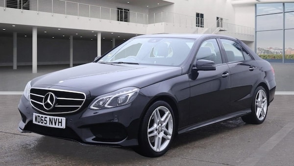 Used Mercedes-Benz E Class 2016 for sale - 76304245: Photo 2