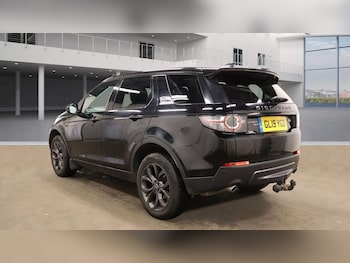 Used Land Rover Discovery Sport 2019 for sale - 76139924: Photo 3