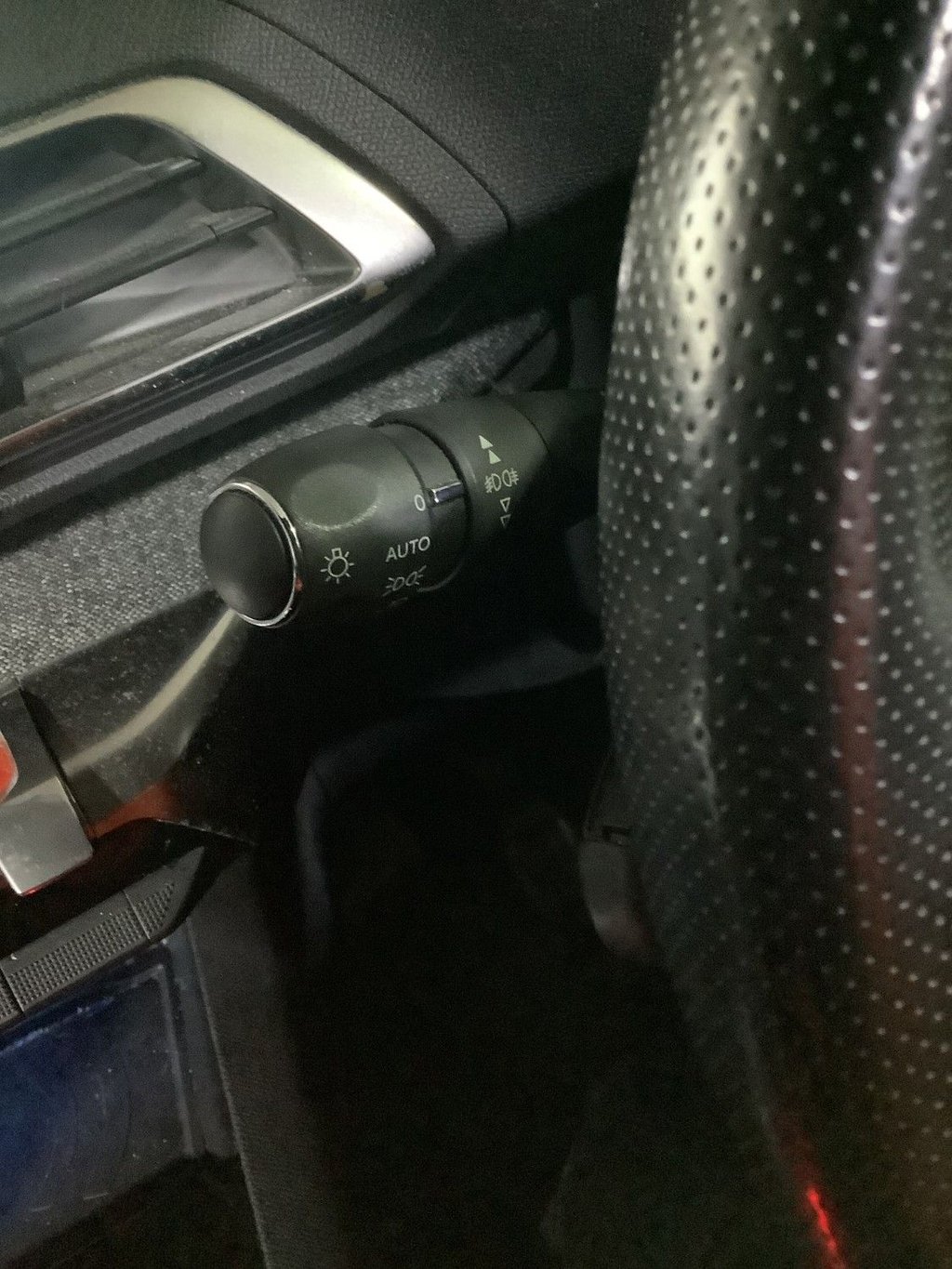 Used Peugeot 5008 2019 for sale - 76496150: Photo 23