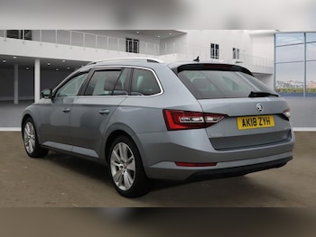 Used Skoda Superb 2018 for sale - 76228997: Photo 3
