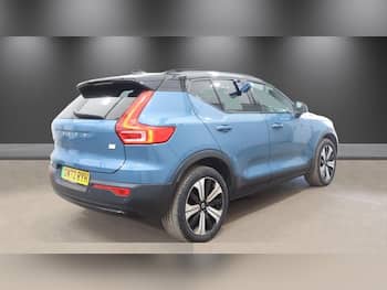 Used Volvo XC40 2022 for sale - 79723113: Photo