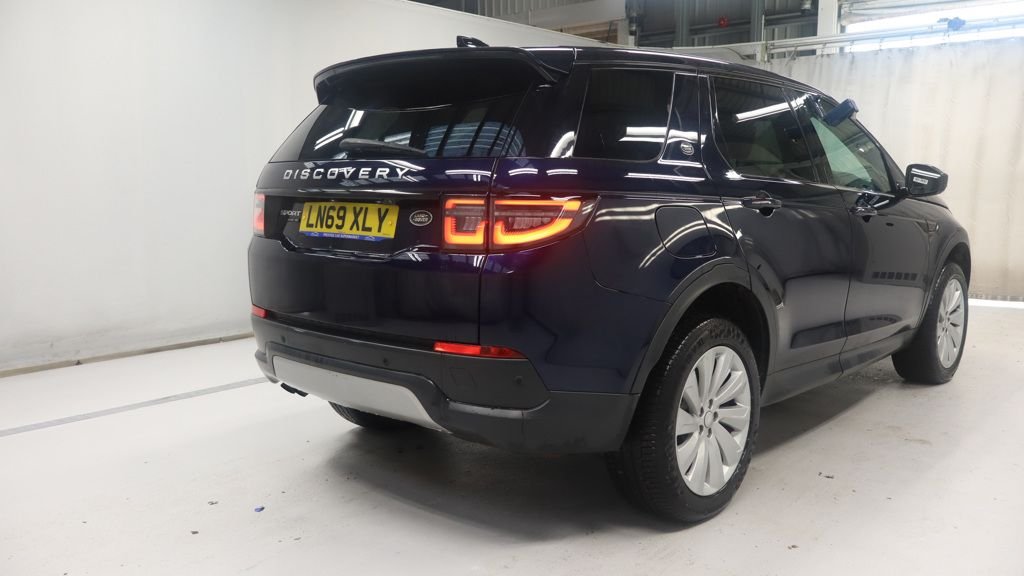 Used Land Rover Discovery Sport 2019 for sale - 76803738: Photo 4