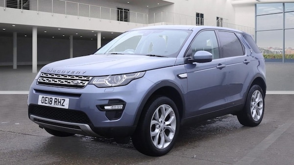 Used Land Rover Discovery Sport 2018 for sale - 76313158: Photo 2