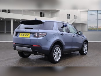 Used Land Rover Discovery Sport 2018 for sale - 76313158: Photo 4