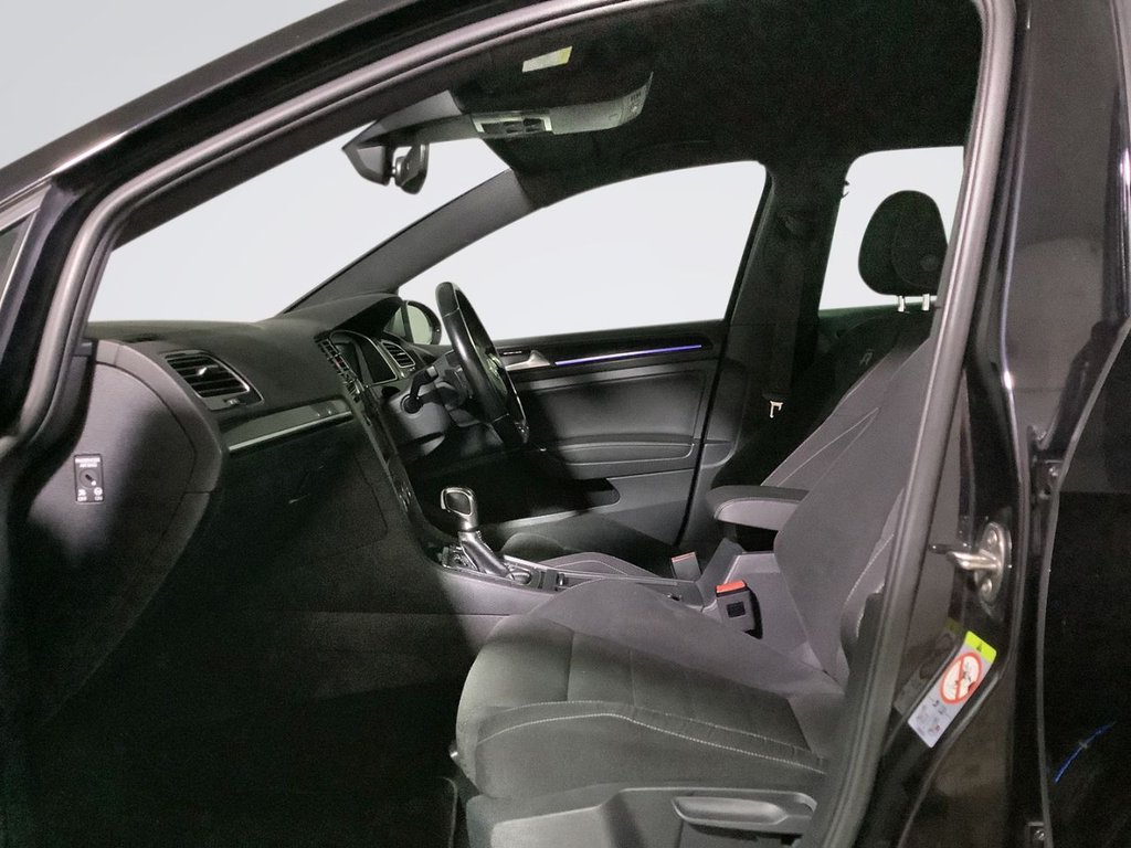 Used Volkswagen Golf 2020 for sale - 76631936: Photo 12