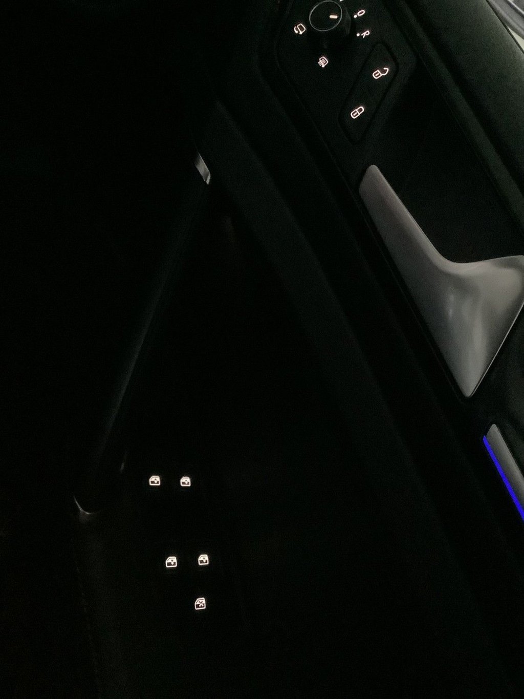 Used Volkswagen Golf 2020 for sale - 76631936: Photo 24