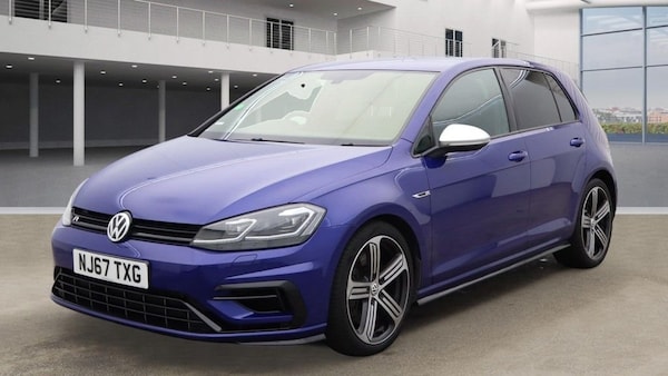 Used Volkswagen Golf 2017 for sale - 76304276: Photo 2