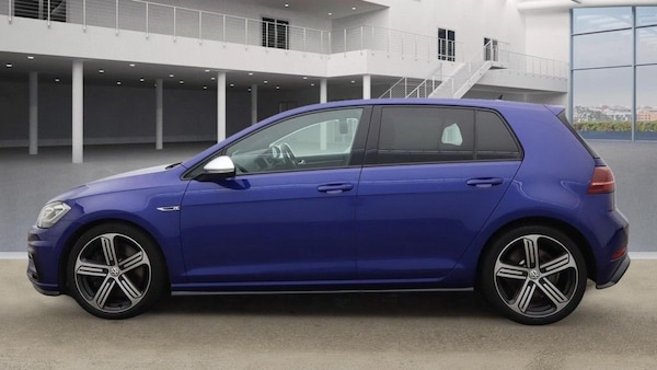 Used Volkswagen Golf 2017 for sale - 76304276: Photo 6