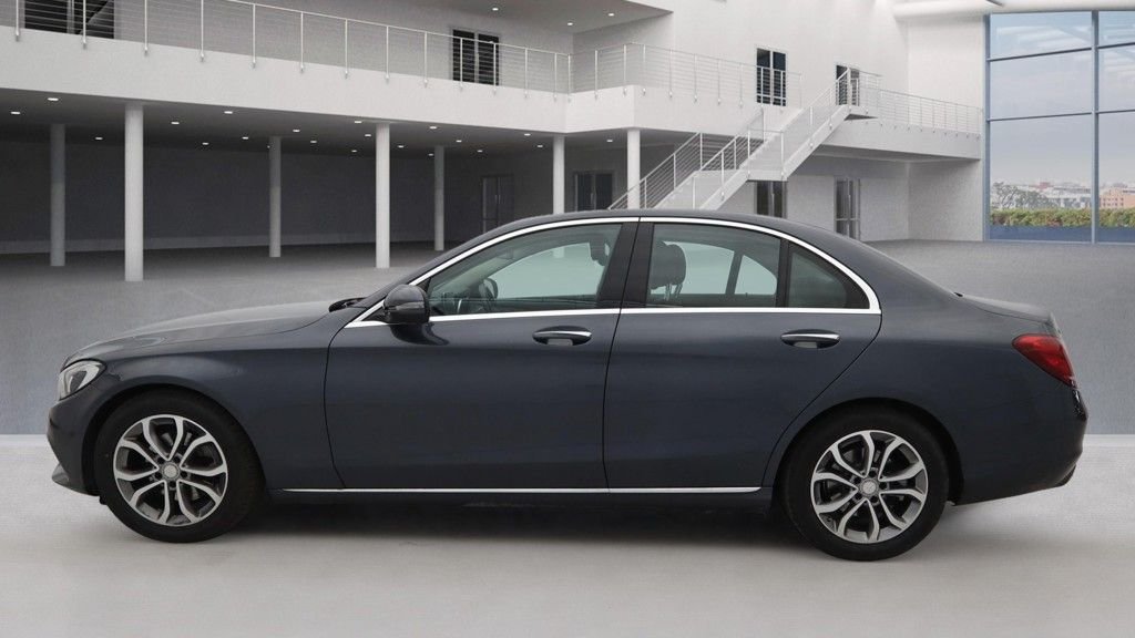 Used Mercedes-Benz C Class 2016 for sale - 76396087: Photo 6