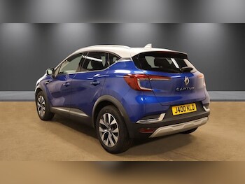 Used Renault Captur 2020 for sale - 78414200: Photo