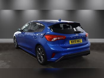 Used Ford Focus 2019 for sale - 79738057: Photo