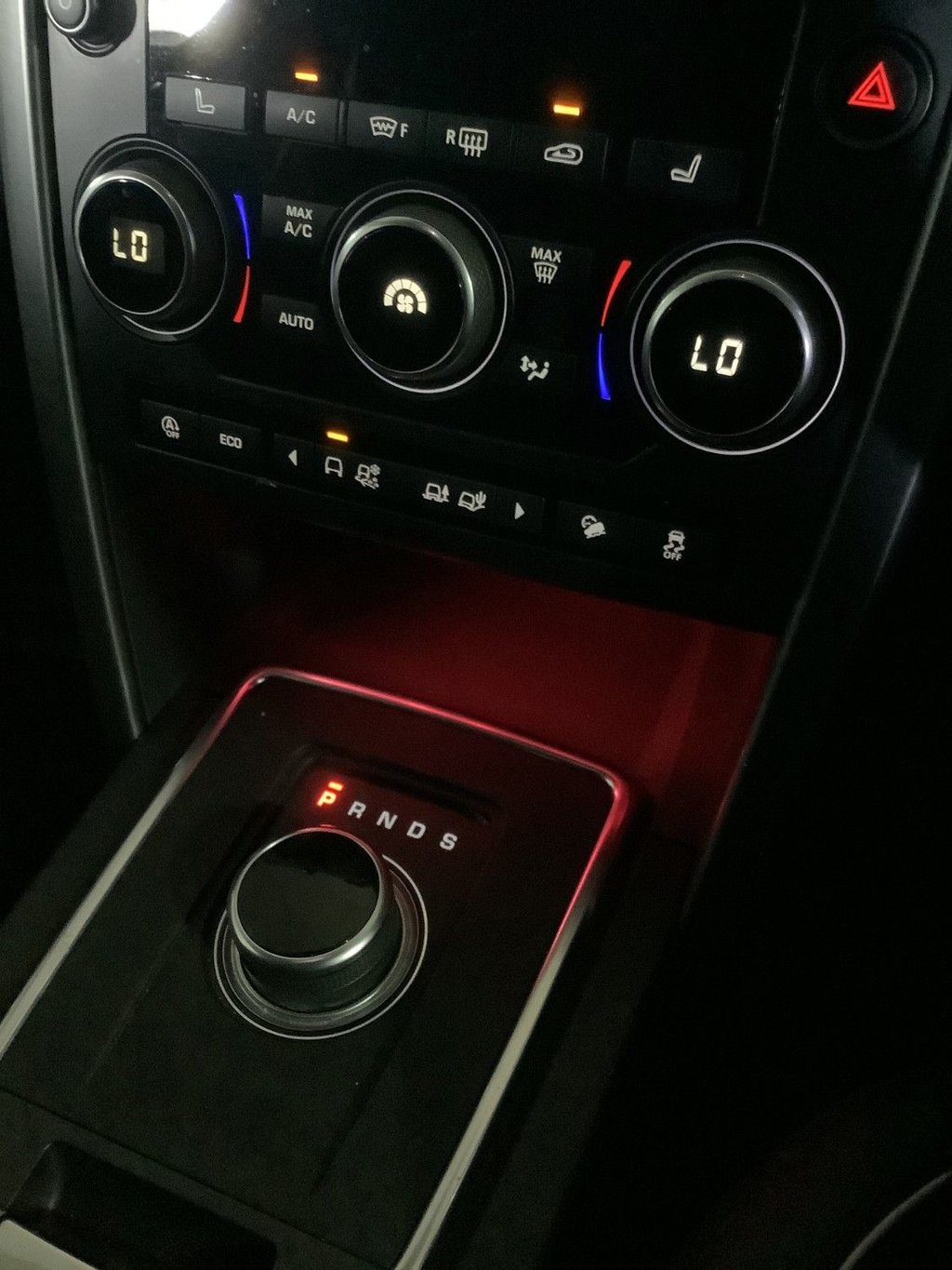 Used Land Rover Discovery Sport 2019 for sale - 76203289: Photo 27