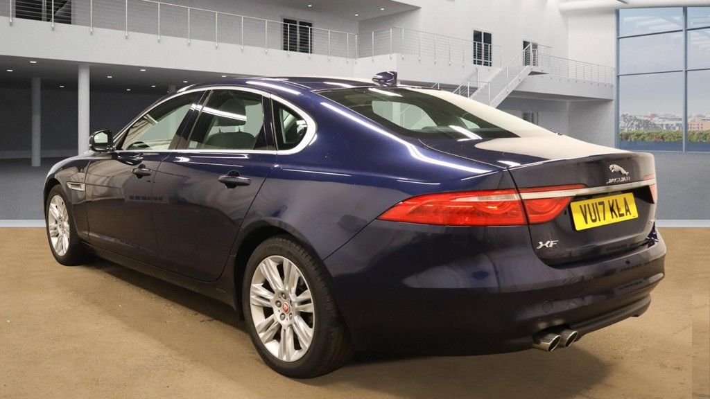 Used Jaguar XF 2017 for sale - 77967367: Photo 9