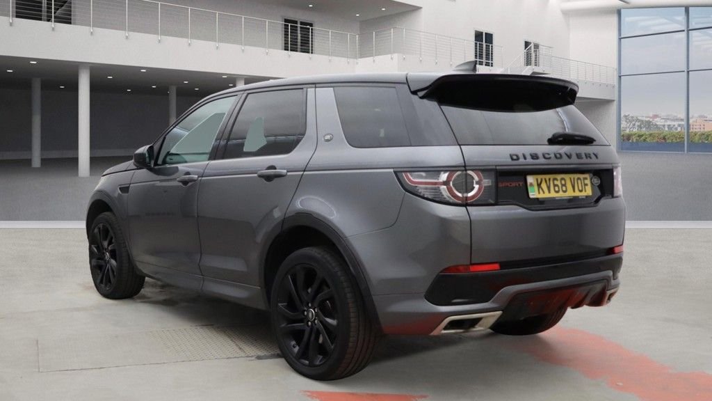 Used Land Rover Discovery Sport 2018 for sale - 76400490: Photo 3