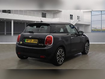 Used MINI Hatch 2022 for sale - 77673590: Photo