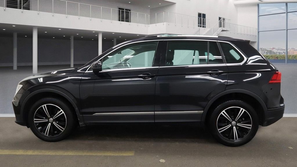 Used Volkswagen Tiguan 2018 for sale - 76482133: Photo 6