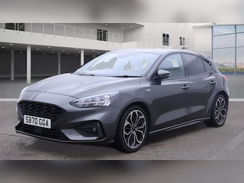 Used Ford Focus 2020 for sale - 76286187: Photo 2