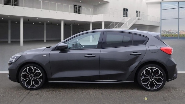 Used Ford Focus 2020 for sale - 76286187: Photo 6