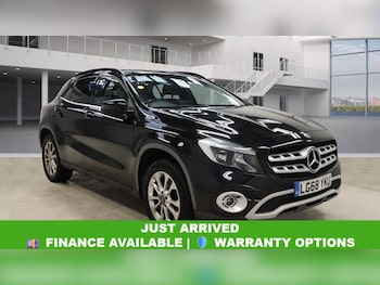 Used Mercedes-Benz GLA 2018 for sale - 77976499: Photo