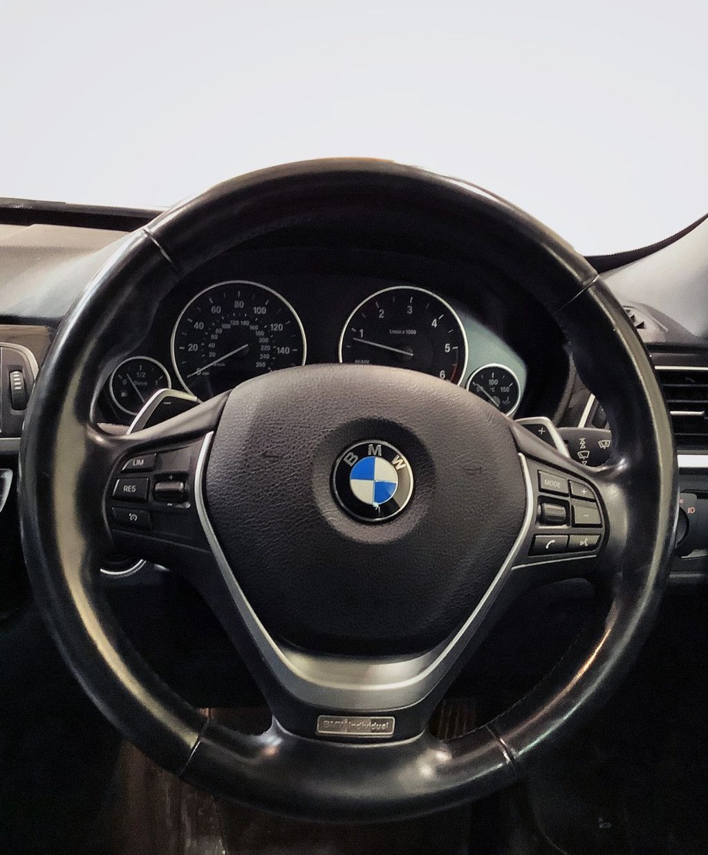 Used BMW 3 Series Gran Turismo 2017 for sale - 76900588: Photo 12