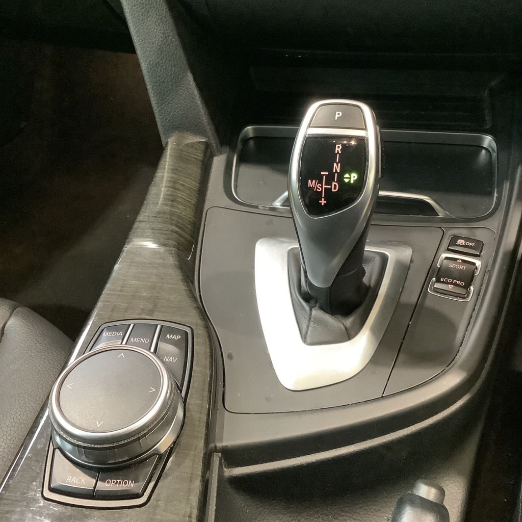 Used BMW 3 Series Gran Turismo 2017 for sale - 76900588: Photo 20